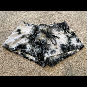 HARD TAIL Juniors size small black/white tiedye terry shorts. PERFECT CONDITION.